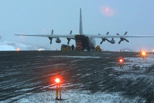 Máy bay quân sự chở 38 người của Chile mất tích