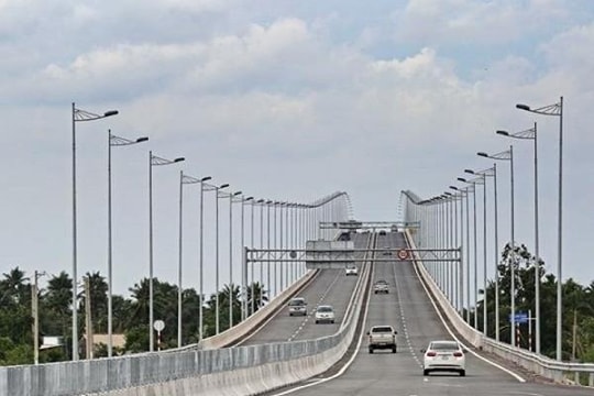 Hãy là người có văn hóa khi tham gia giao thông trên đường cao tốc