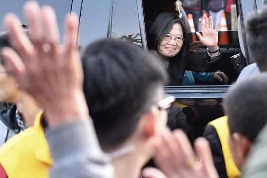 Sự cứng rắn của Trung Quốc giúp nhà nữ lãnh đạo Đài Loan chiếm lợi thế