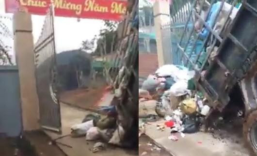 Clip tài xế xe rác đổ đống rác trước khu tập thể trại giam Hồng Ca vì bị nợ tiền