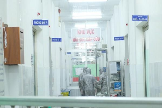 2 người Trung Quốc bị viêm phổi cấp đang điều trị tại Bệnh viện Chợ Rẫy
