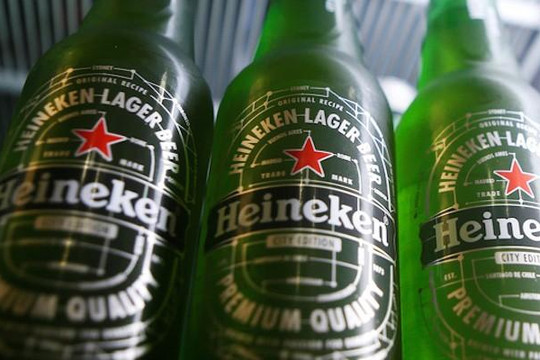 Financial Times: Cổ phiếu Heineken rớt mạnh sau Nghị định 100 từ Việt Nam