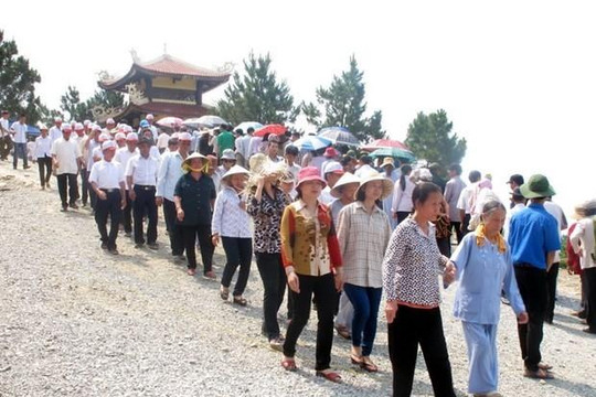 Quảng Bình: Tạm dừng đón khách tại Khu mộ Đại tướng Võ Nguyên Giáp