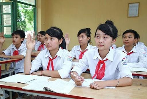 Bộ GD-ĐT kiến nghị Thủ tướng 6 giải pháp cấp bách gỡ khó cho trường học trong mùa dịch