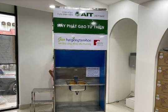 Thêm nhiều máy ATM gạo – Hạt Giống Tâm Hồn cho đồng bào các tỉnh miền Tây, Hà Nội và các tỉnh phía Bắc