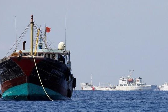 Tàu cá Trung Quốc ném thi thể thuyền viên Indonesia xuống biển