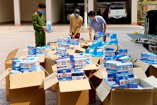 Hà Tĩnh: Thu giữ 50.000 chiếc khẩu trang không rõ nguồn gốc