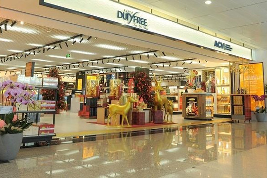 Khám phá cửa hàng miễn thuế lớn nhất  sân bay quốc tế Tân Sơn Nhất