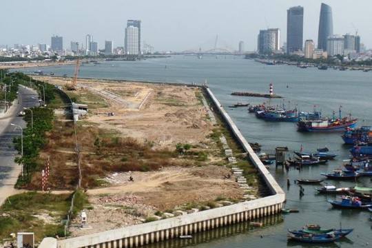 Đà Nẵng rà soát lại các dự án lấn sông Hàn