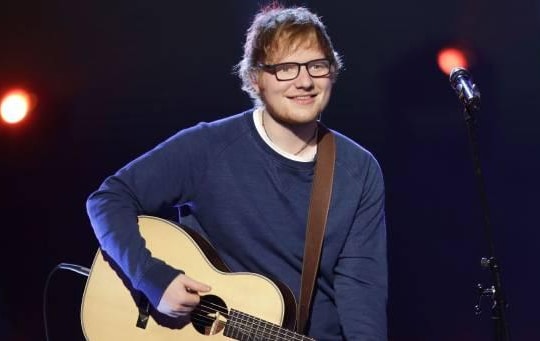 Ed Sheeran lập kỷ lục tour diễn có doanh thu cao nhất mọi thời đại