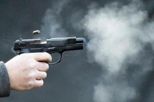 Cà Mau: Làm rõ vụ thanh niên vác súng ‘dằn mặt’ những người đánh mình