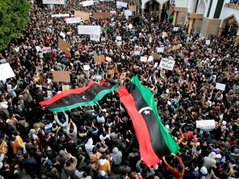 Khủng hoảng dân di cư từ Libya: NATO gây họa, EU lãnh hậu quả