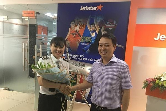 Jetstar Pacific có nữ cơ trưởng người Việt Nam đầu tiên