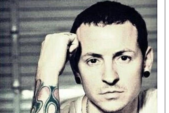 Loạt sao thế giới sốc khi ca sĩ chính nhóm Linkin Park, Chester Bennington treo cổ tự tử