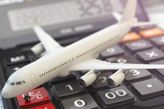 Các hãng hàng không Việt đồng loạt giảm mạnh giá vé máy bay