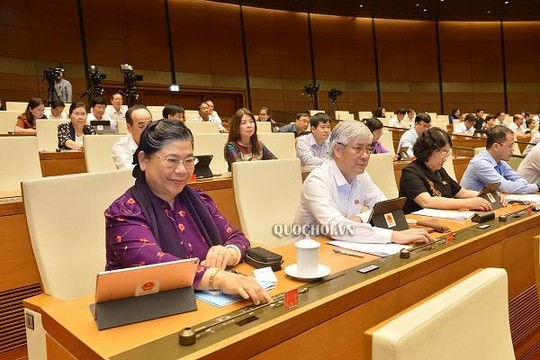 Quốc hội thông qua hàng loạt cơ chế đặc thù cho TP Hà Nội