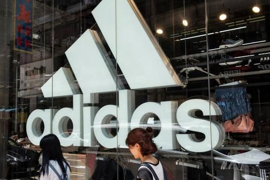 'Gã khổng lồ' Adidas đóng cửa hàng loạt cửa hàng tại Trung Quốc do coronavirus