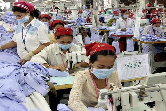 Nền kinh tế Campuchia thời COVID-19: Tăng trưởng âm, thất nghiệp cao