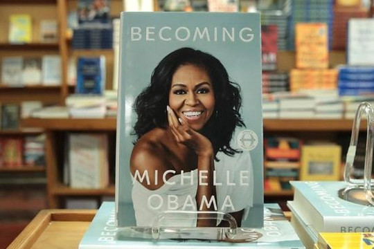 Hồi ký của Michelle Obama sắp trở thành tự truyện bán chạy nhất trong lịch sử