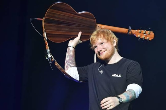 ‘No.6 Collaborations Project’: Album đa sắc màu của Ed Sheeran