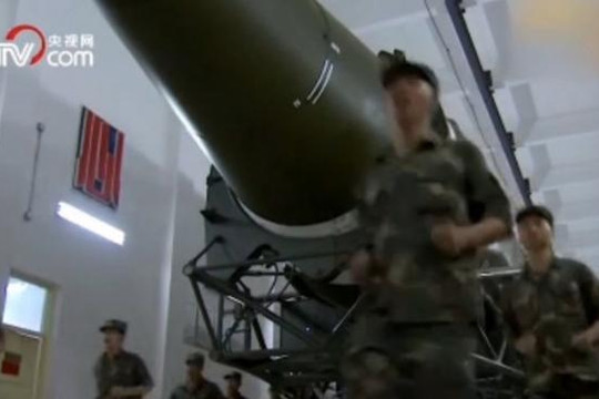 Trung Quốc tập trận sử dụng tên lửa đạn đạo liên lục địa