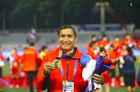 HLV Mai Đức Chung kể chuyện Thái Lan 'làm phép' ở khung thành Việt Nam trước chung kết SEA Games