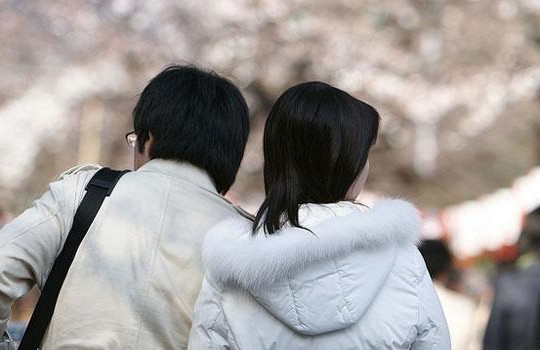 Dù công nghiệp tình dục phát triển, người Nhật vẫn lười 'quan hệ lần đầu'