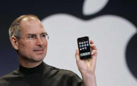 Ngay cả Steve Jobs cũng không dự đoán được iPhone sẽ thành thứ gì