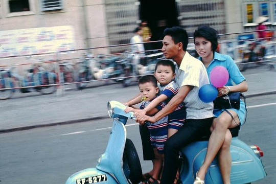 Đường phố Sài Gòn những năm 1970 qua ống kinh cựu binh Mỹ
