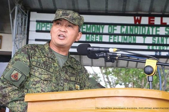 Tư lệnh quân đội Philippines mắc COVID-19, số ca nhiễm tại Indonesia tăng mạnh