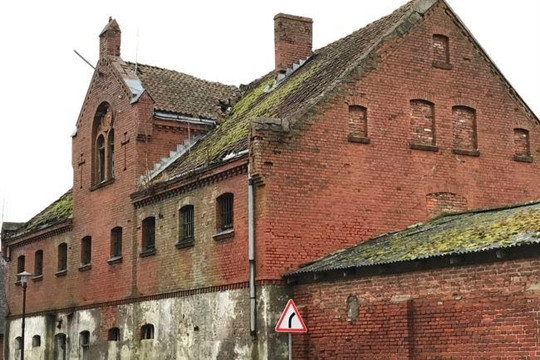 Những người Nga cố gắng cứu những tòa nhà lịch sử của Kaliningrad