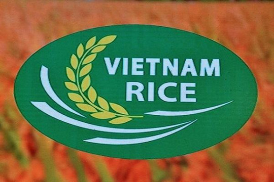 Gạo Việt Nam có logo thương hiệu