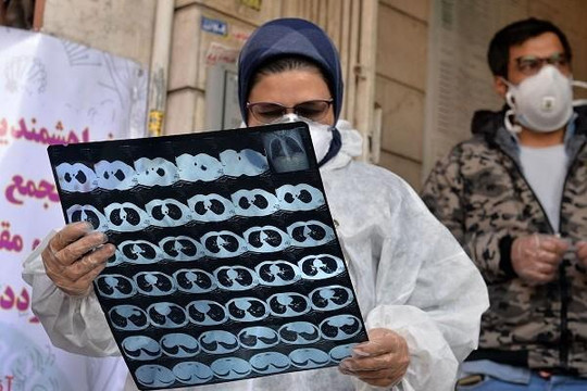 Thêm 97 ca tử vong vì COVID-19 tại Iran