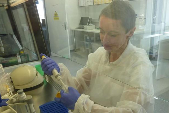 Nhà virus học CH Czech Sonya Pekova: Coronavirus hành xử bất thường