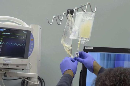 Mỹ thử nghiệm chỉnh sửa gien người để chữa ung thư