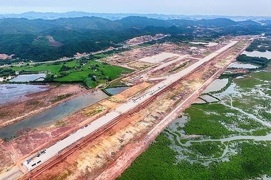 Hạ tầng kỹ thuật khu tái định cư phục vụ GPMB Cảng HKQT Vân Đồn sắp được hoàn thành