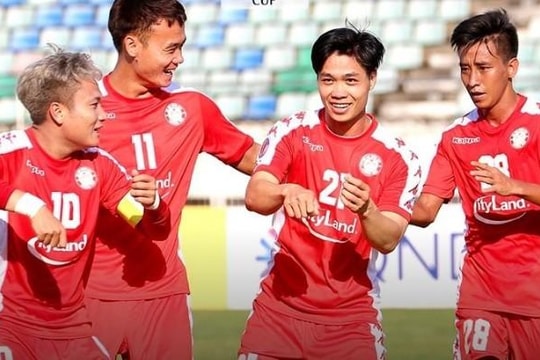 Công Phượng và TP.HCM nghỉ đá AFC Cup vì bị hoãn đến hết tháng 4