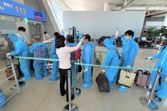 Chuyến bay đầu tiên đưa 300 công dân từ Hàn Quốc về nước