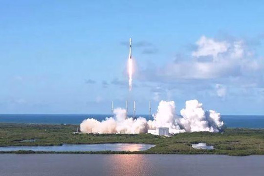 SpaceX đưa vệ tinh liên lạc quân sự đầu tiên của Hàn Quốc vào không gian