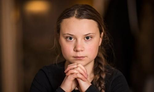 Nhà hoạt động Greta Thunberg nghi mình bị nhiễm COVID-19 và kêu gọi người trẻ hãy cách ly tại nhà