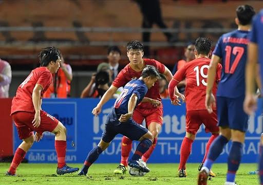 Huyền thoại Thái Lan: 'Muốn dự World Cup, hãy vượt qua Việt Nam, lấy lại số 1 Đông Nam Á'