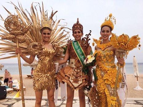 Nguyễn Thị Thành lọt top 3 nhờ trang phục... tái chế tại Miss Eco International