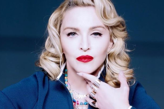 Madonna vui mừng khoe có kháng thể COVID-19