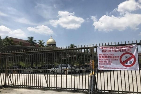 Ổ dịch tại đền thờ Malaysia lây lan tới cấp F5, Philippines thêm hơn 300 ca nhiễm