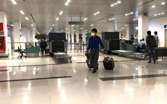 Cần Thơ: Kiểm soát chặt hành khách trên các chuyến bay từ Đà Nẵng