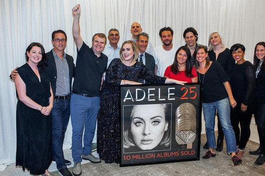 Album 25 của Adele được chứng nhận