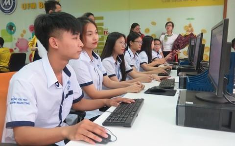 Trường nghề tiếp tục đào tạo trực tuyến cho học viên