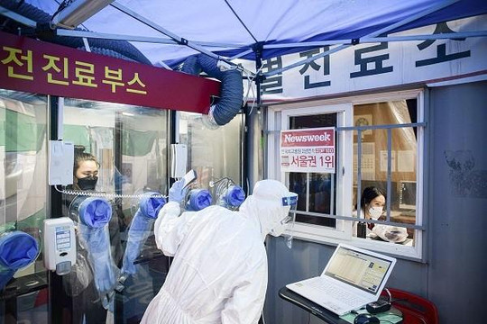 Hàn Quốc lo ngại về những ca khỏi bệnh dương tính trở lại với COVID-19
