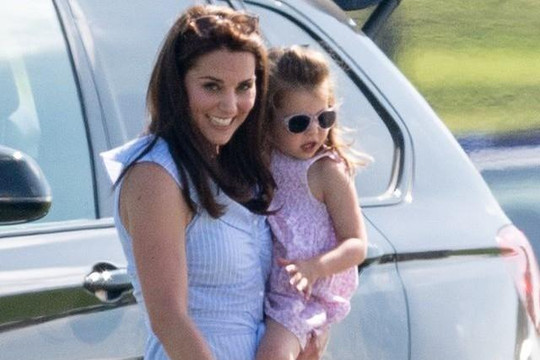 Trang phục bình dân đắt khách nhờ công nương Kate Middleton