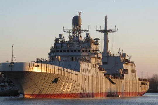 Hải quân Nga sắp tiếp nhận ‘siêu’ tàu đổ bộ mang được hàng chục xe tăng
